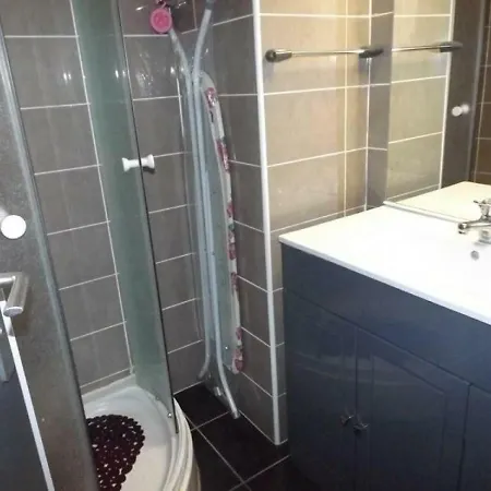 Appartement Beau Soleil 53 *